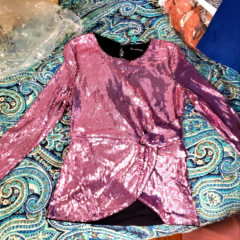 INC International Concepts Women's Twisted Sequined Top Pink "EXTRA SMALL"